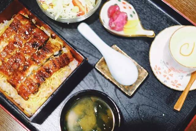 长沙这5家日式料理不只有三文鱼跟鳗鱼饭,咖喱
