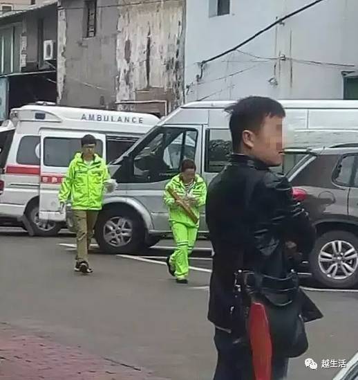 突发|今日中午绍兴一男子嫖娼时遭遇警方扫黄,情急之下竟从2楼跳下!