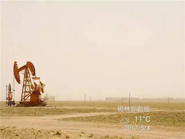 图击沙尘暴中的油区:从新疆到大庆,摇摆和升空