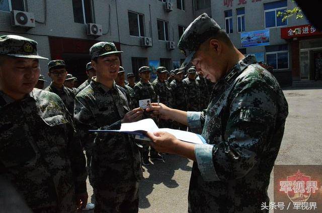 大石桥市民兵应急连被"不打招呼"集结点验