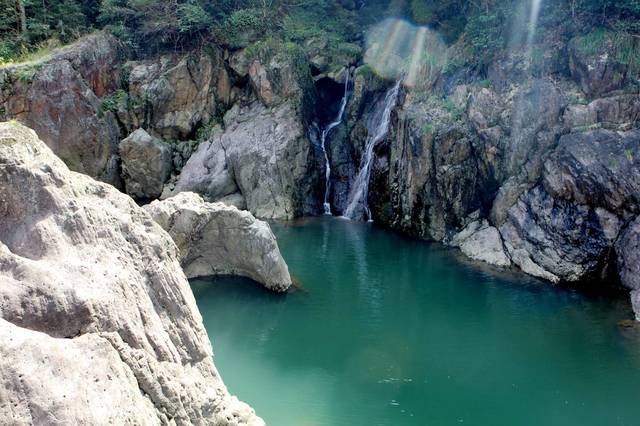 磐安舞龙峡,十八涡,乌石村景区2日休闲游-浙江首座玻璃桥等你来挑战!