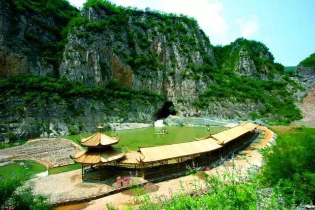 座落在太行群峰,松溪河畔的水磨头渔乡,位于昔阳县东冶头镇水磨头村