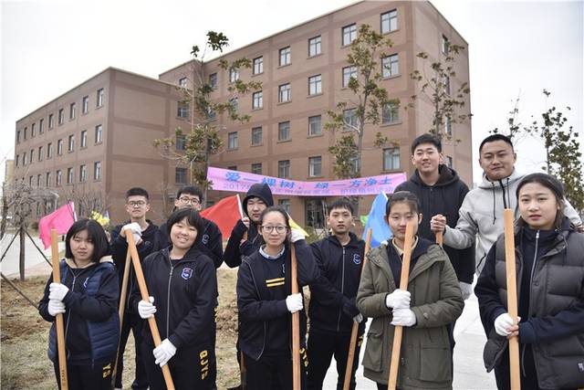 青岛大元学校招生简章