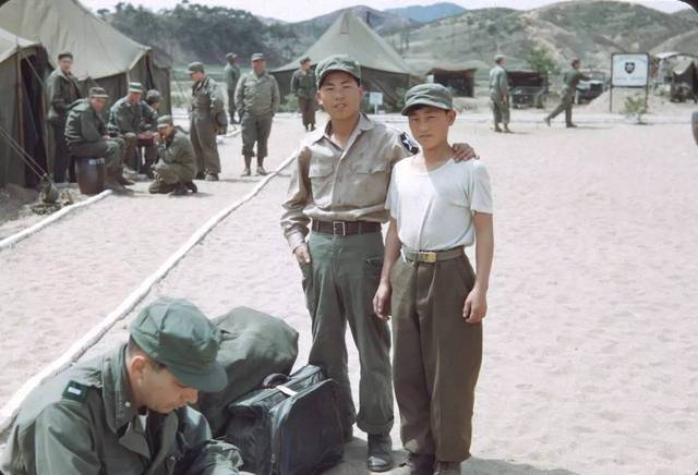 战争影像参考(13) - 罕见朝鲜战场彩色照片