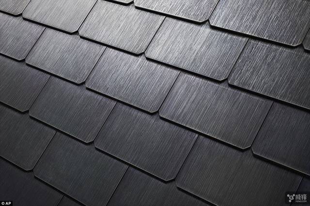 特斯拉开售屋顶用太阳能瓦片 成本比一般屋顶低
