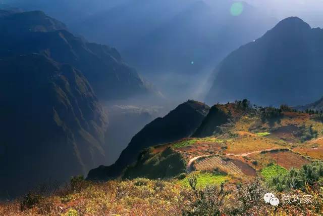 红山乡位于巧家县东北部,背靠美丽的大药山,金沙江与牛栏江在这里