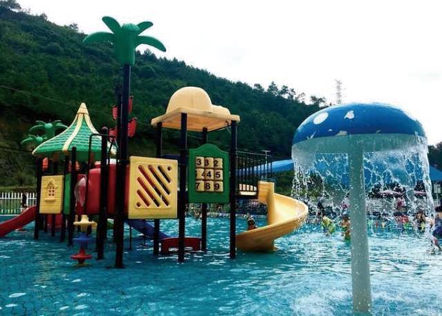临海竟然有一个这么好玩的水上乐园要开业了,儿童节先