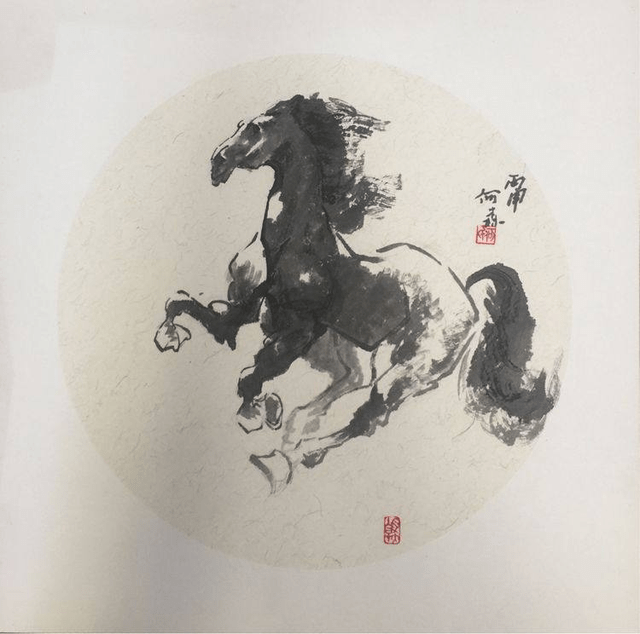 90后画家何森画马