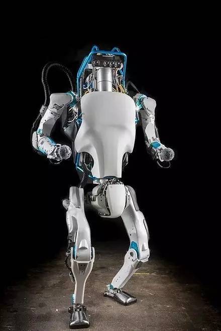 双足机器人atlas