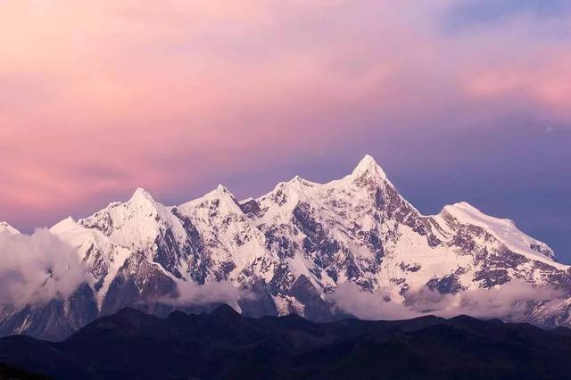 我们看中国 | 中国最美的山峰,珠峰仅排第三!