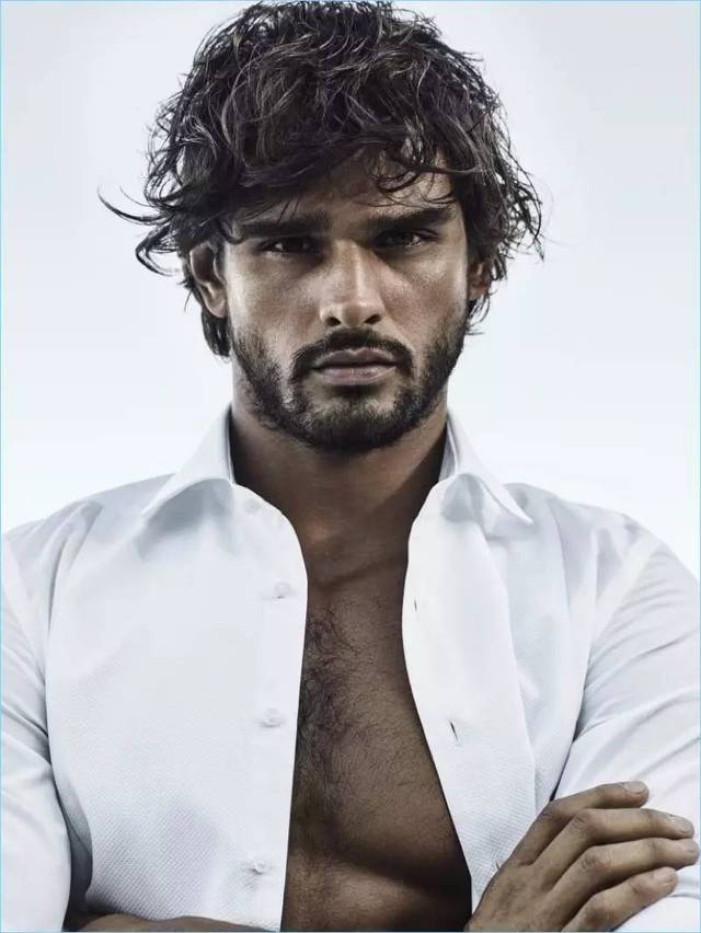 巴西美神marlon teixeira 全新代言,这一季简直红炸天