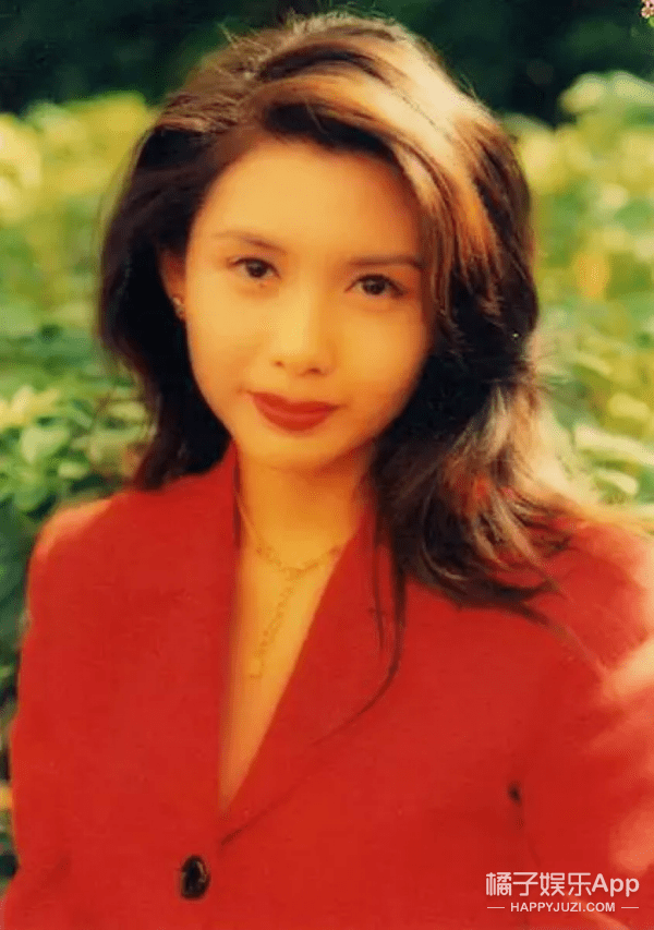 20年前的邱淑贞,是直男最爱的性感女神,亦是最美的时尚icon!