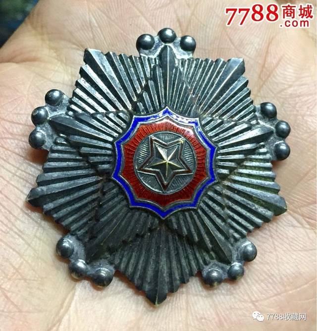 又是一抹中国红,抗美援朝珍贵奖章赏析