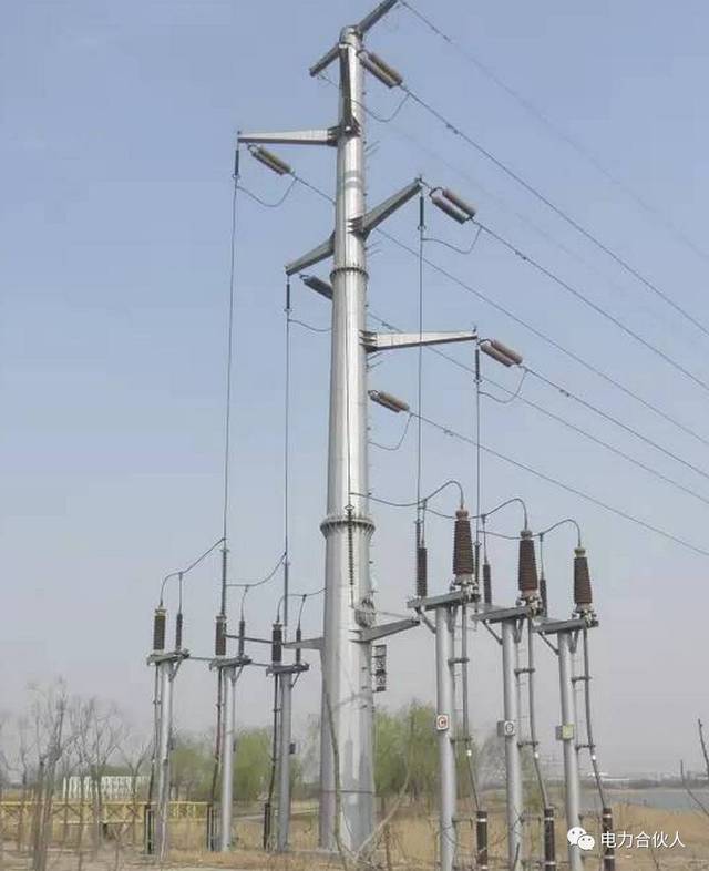 讲解输电线路各种电缆终端杆塔
