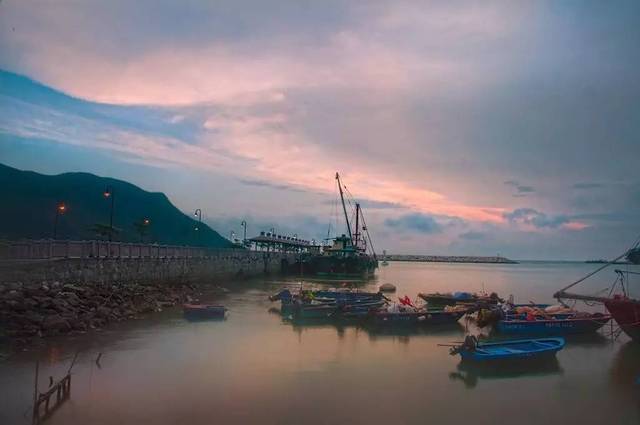 地址: 香港新界大屿山西部大澳岛tai o lantau 交通: 港铁东涌站下车