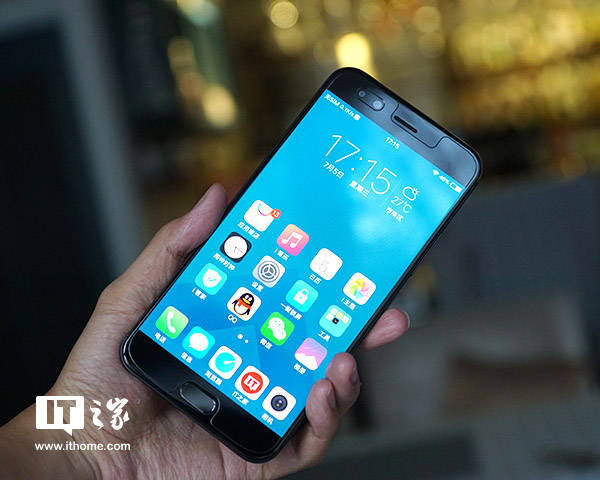 vivo x9s/x9s plus图赏:哥俩好,踩着大哥肩膀往上爬