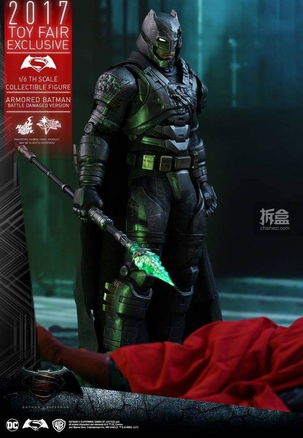 hottoys【2017会场限定】《蝙蝠侠大战超人: 正义黎明》重甲蝙蝠侠