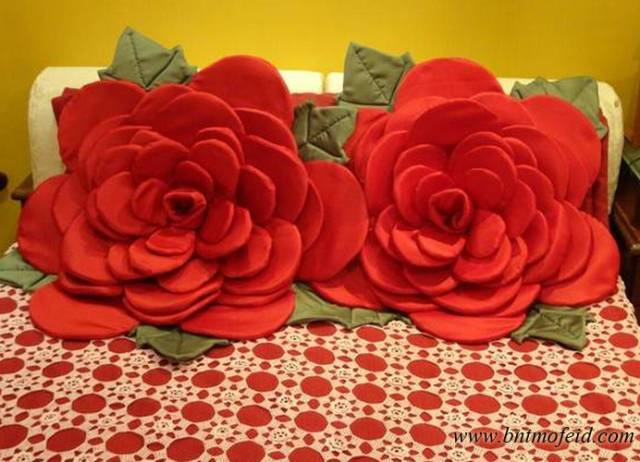 旧布旧衣服做了几个玫瑰花抱枕,没想到可以这么美……(附教程)