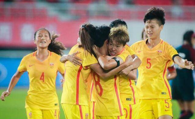 u16女足绝杀美国不败夺冠 扛起中国足球门面完爆u16男足_手机搜狐网