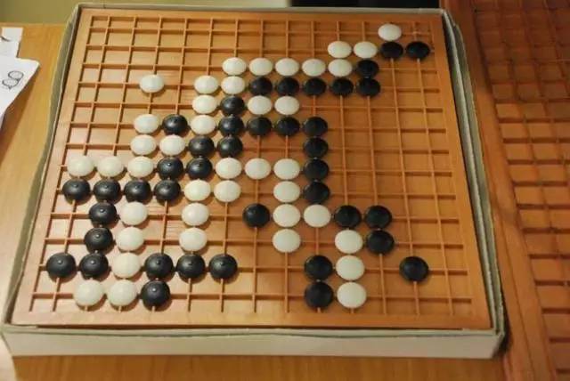 棋如人生 中国围棋大会喊你来下棋