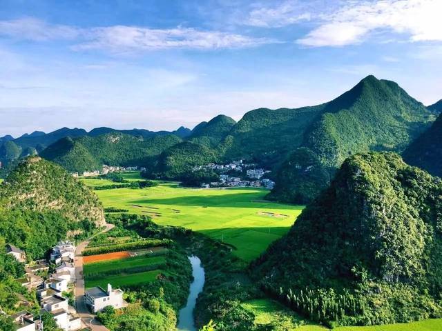 贵州这道"峰"景,山水,田园,美食并存,还能坐小火车赶场,现在去正好!