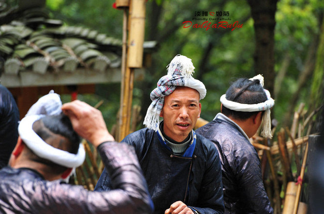 【贵州·从江】苗寨里的岜沙枪声