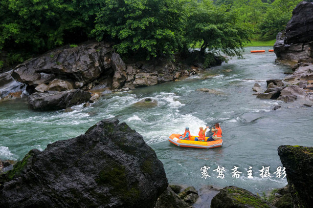 【石台之行】在石台县名的得名地"怪潭"体验漂流