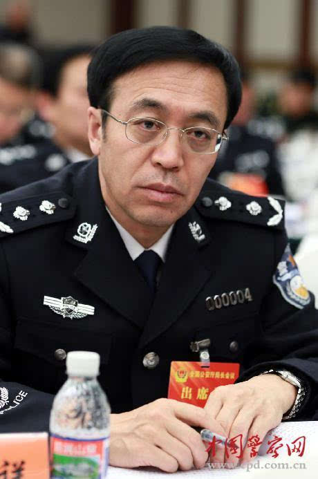 长春市公安局网站公布了长春市公安局最新领导分工 : 党委书记,局长李