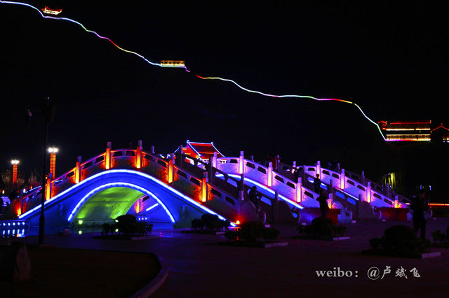 甘谷县大像山水上公园绝美夜景