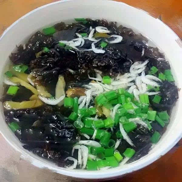 紫菜虾皮汤