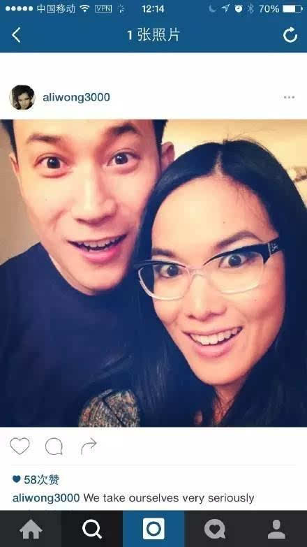 10号线君现在要去 关注黄阿丽的ins了 毕竟已经等不及想看 ali wong