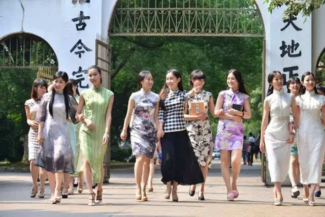 哈师大美女新生军训照曝光!这8所高校美女最多,第一名意料之外!