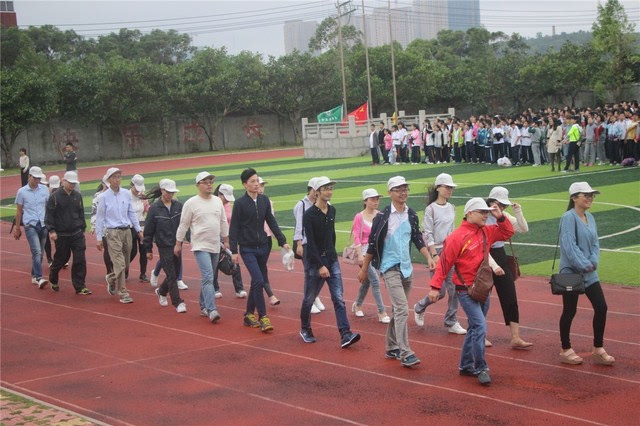 平潭丨翰英中学校运动会开幕式及首日精彩镜头