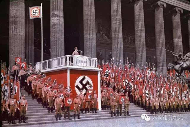 19张纳粹珍贵彩色老照片,这气势确实厉害!
