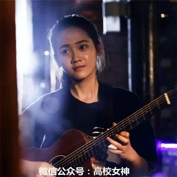 90后潮汕揭阳歌手甜美可人,获封吉他女神