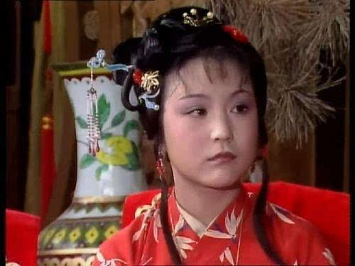 87版史湘云有多美,豪爽的让人折服,尤其是喝醉时