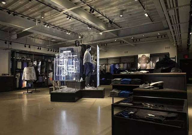 新货鞋报丨岂止于大,带你走进耐克在纽约百老汇的全新 nike soho 旗舰