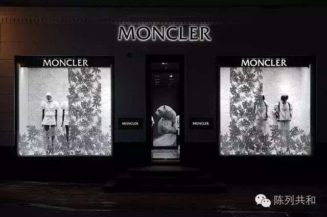 50张moncler国际店铺橱窗大放送,精彩!