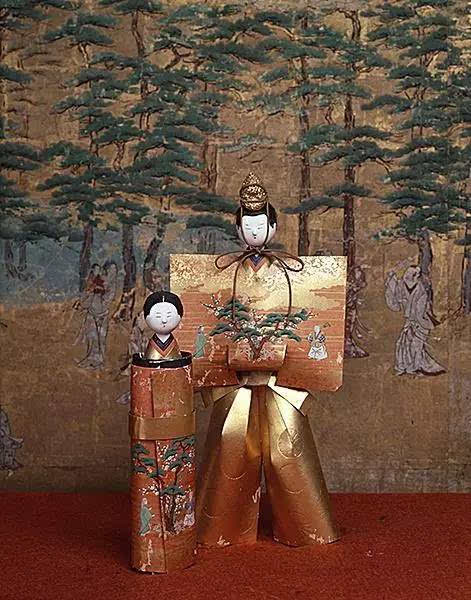 从"雏祭"到"雏人形":日本女儿节背后的娃娃世界