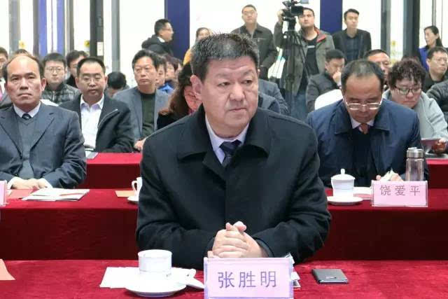 市政府副市长张胜明