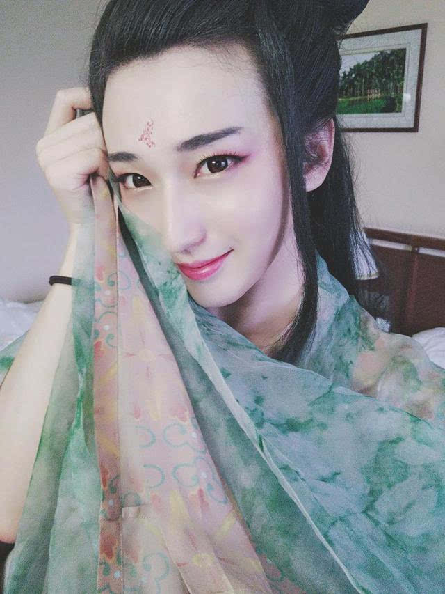 如果童馨羽是个女的,我一定要娶他