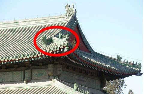 中国古建筑屋顶上的屋脊,它们都叫什么呢?
