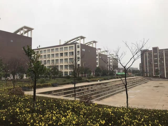 昆明市卫生学校杨林校区