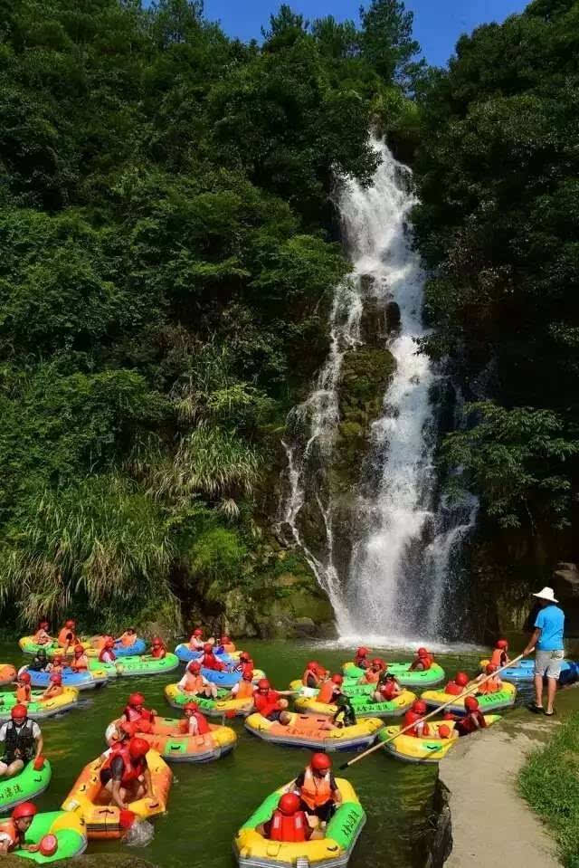 五一期间,上犹各大旅游景区景点游客爆棚!