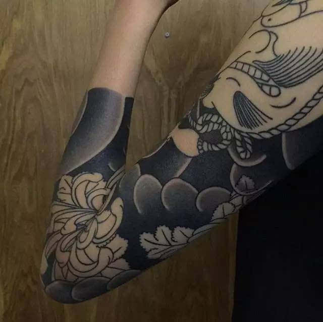 纹身师 | 中国纹身师唐龙 "日系传统纹身 日式老传统 初代雕鹤"