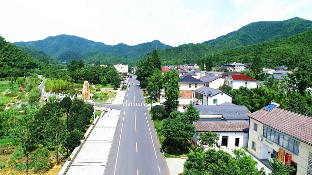 在余村,读懂"两山"