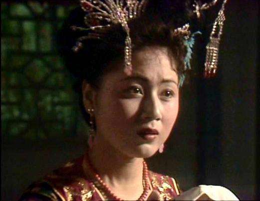 86版《西游记》中杏仙由演员王苓华扮演,其容貌姣好,身段苗条,与原著