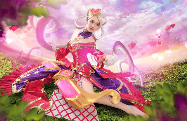 角色:情人节琴女coser:小苏媚