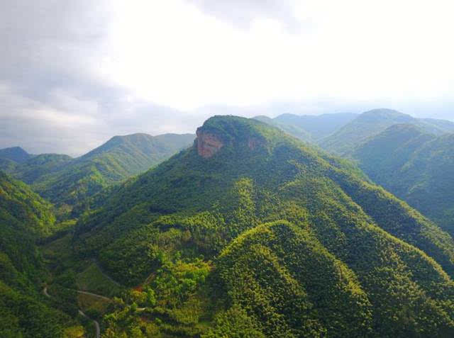 石门村狮子山