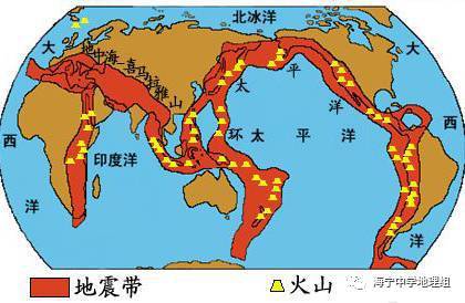 拉森火山国家公园位于美国加利福尼亚州,地处环太平洋火山地震带上,多